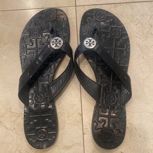 Tory Burch black leather flip flops size 8